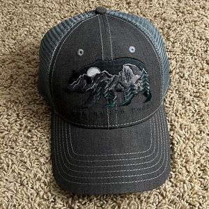 Like new The North Face hat